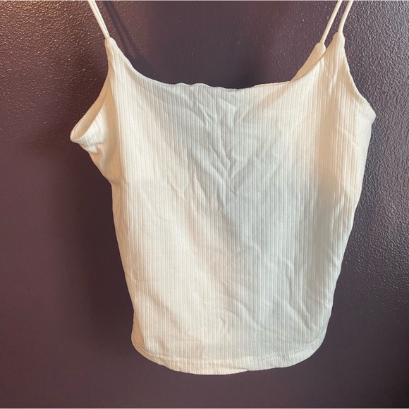 Spaghetti strap white tank top - Picture 2 of 2